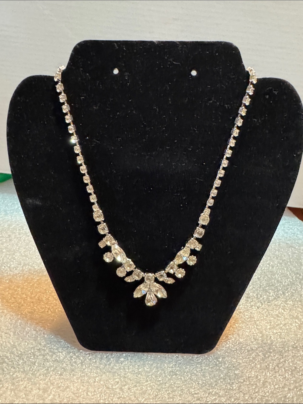 VINTAGE EISENBERG ICE NECKLACE